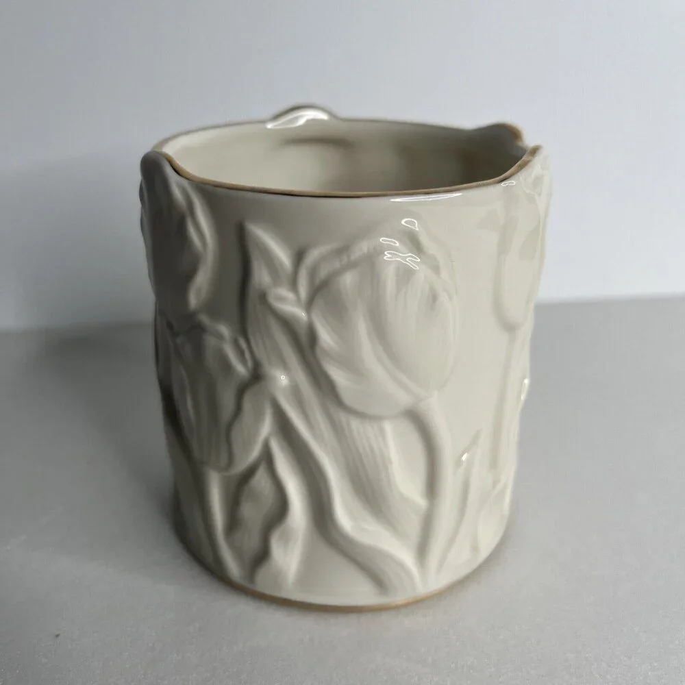 LENOX  Porcelain‎ TULIP VOTIVE HOLDER Embossed Tulips & Golden Rim # 827885